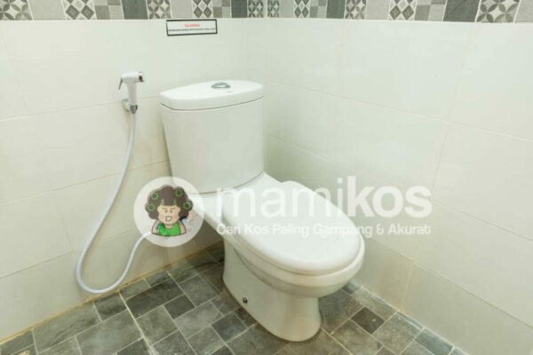 Galeri Abah Kost 49 (17) Galeri Abah Kost 49 (17)